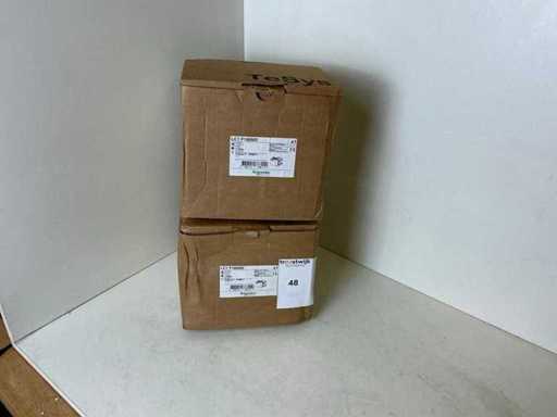 Schneider LC1 F185MD Contactor (2x)