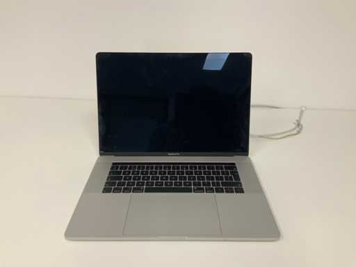 Apple A1990 15-inch MacBook Pro MV932N/A Laptop FMI