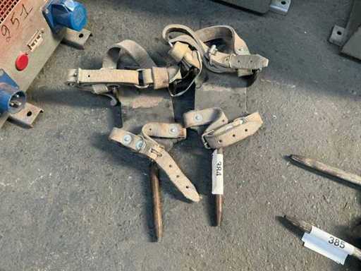 Ancrages de chaussures pour poteaux électriques (2x)