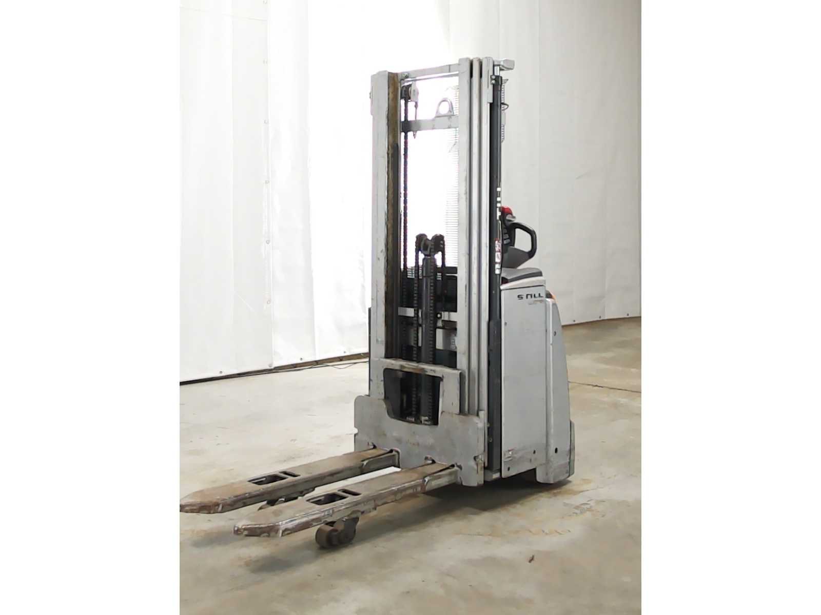 STILL EXV16I Stacker