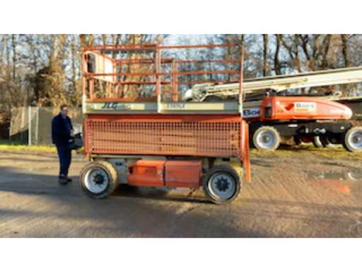 5a735dc7-1285-4c85-8616-e896037ab801.mp4