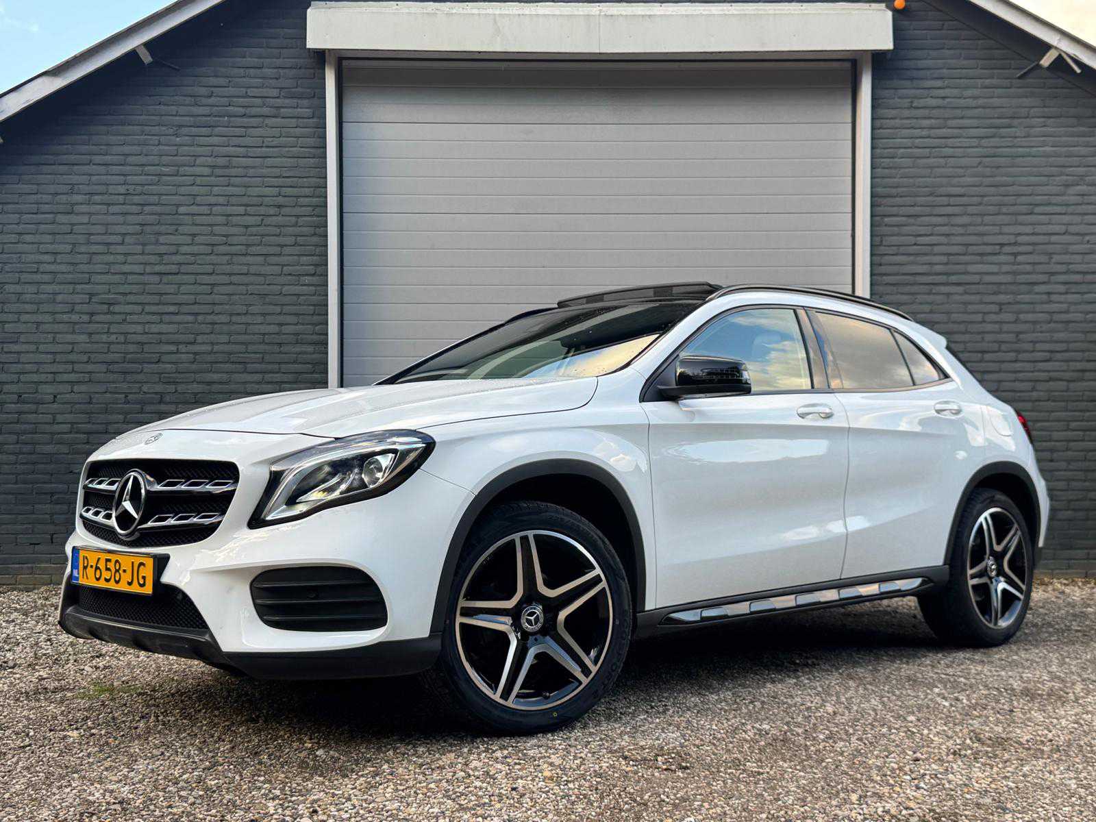 2018 Mercedes-benz GLA-class AMG passenger car