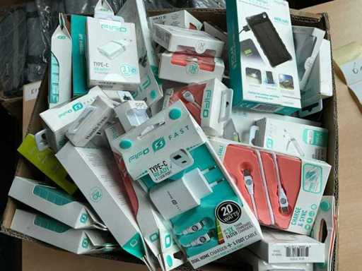 FiFO - earpiece, charger, charging cable, power bank (100x)