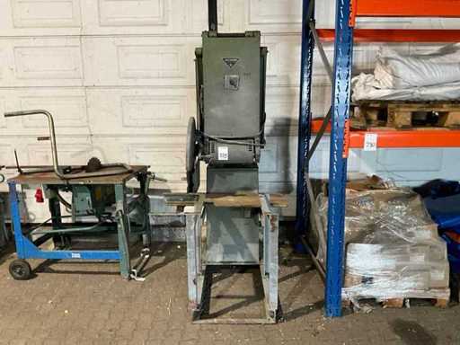 Mașină de fierăstrău pentru plăci Kuper