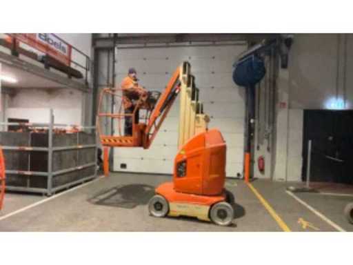 048a117a-76be-4081-9f8d-155a6a67171e.mp4