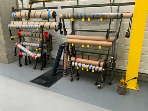 Rack avec différents rouleaux