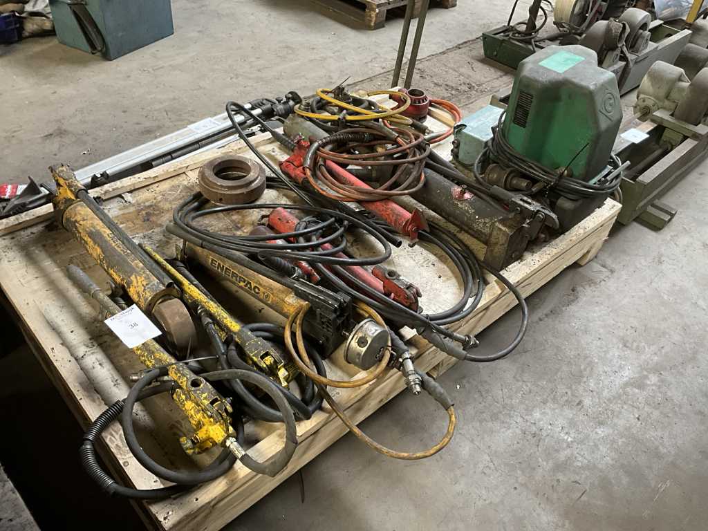 Various hydraulic presses