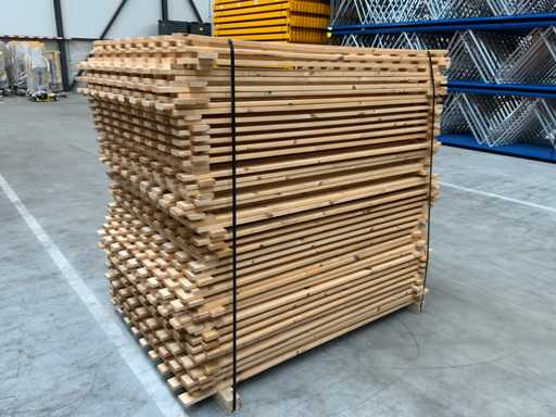 Platelage en bois 1700x1200mm (39x)