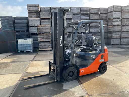 2019 Toyota 02-8FGF15 Chariot élévateur