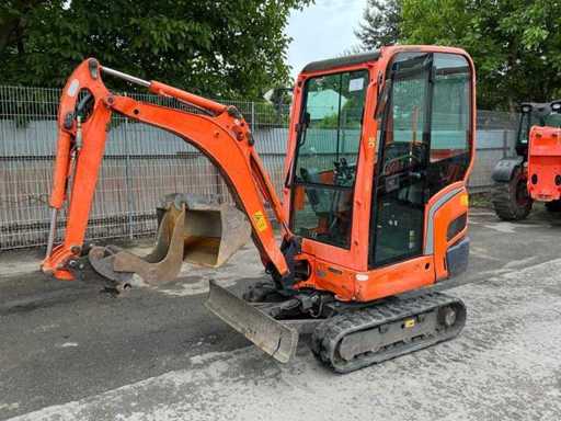2015 KUBOTA KX016-4G Mini-Bagger (124100560)