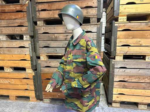 C?ma?? de lupt? belgian? model 96 (180x)