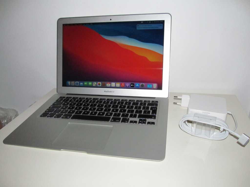 Apple - Air 1466 Intel i5 SSD - Macbook