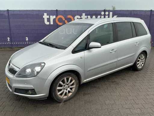 2007 - Opel - Zafira - 2.2 Temptation - Auto