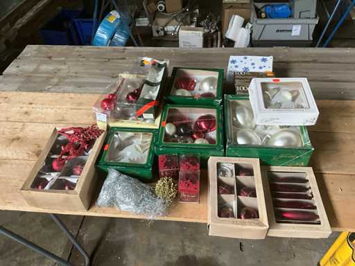 Christmas & seasonal items