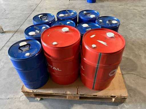 Set van 10 motorolievaten 0W30 – 440 liter Vet & Olie