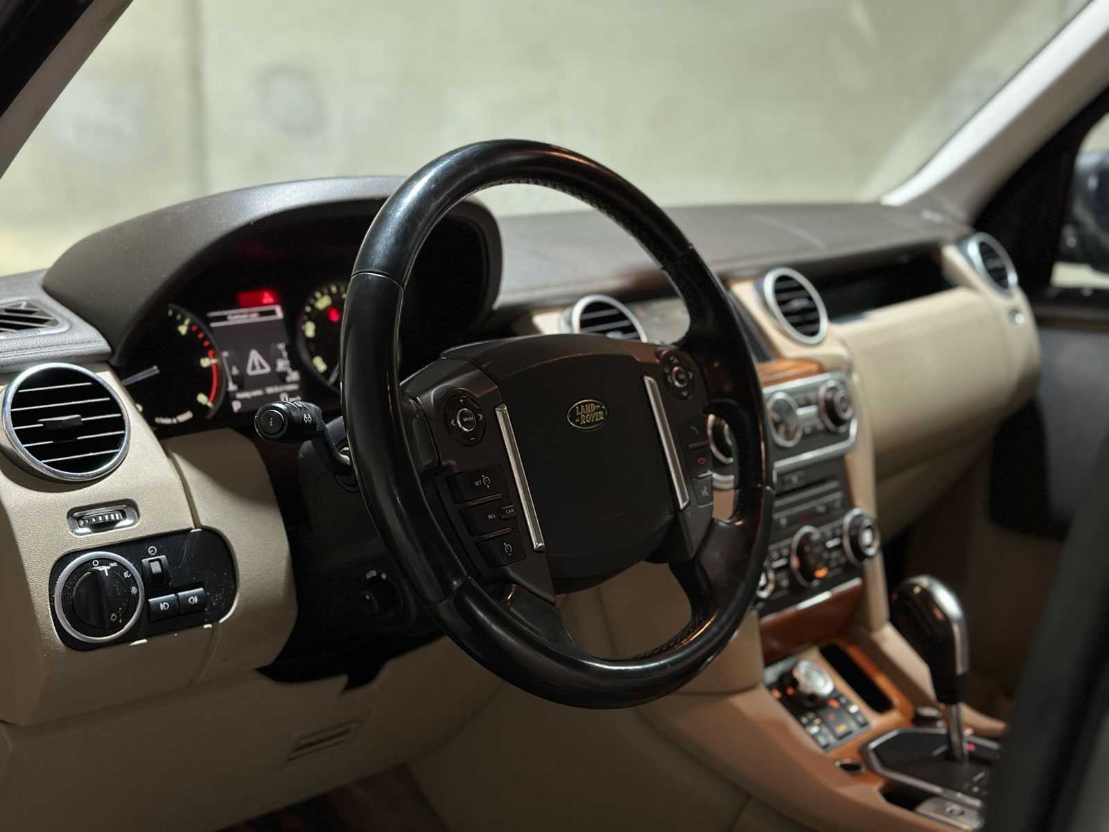 Land Rover Discovery 3.0 SDV6 HSE 245pk 2010 (Origineel-NL), 70-NKF-6