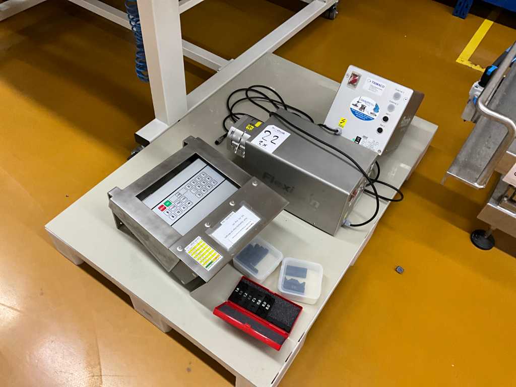 Flexicon PD12l 91-150-014 Pompe a crimpare peristaltica con controllo