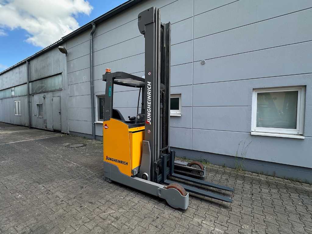 2017 Jungheinrich ETV320 2.000kg Triplex 800cm Carrello elevatore elettrico 3.571 ore