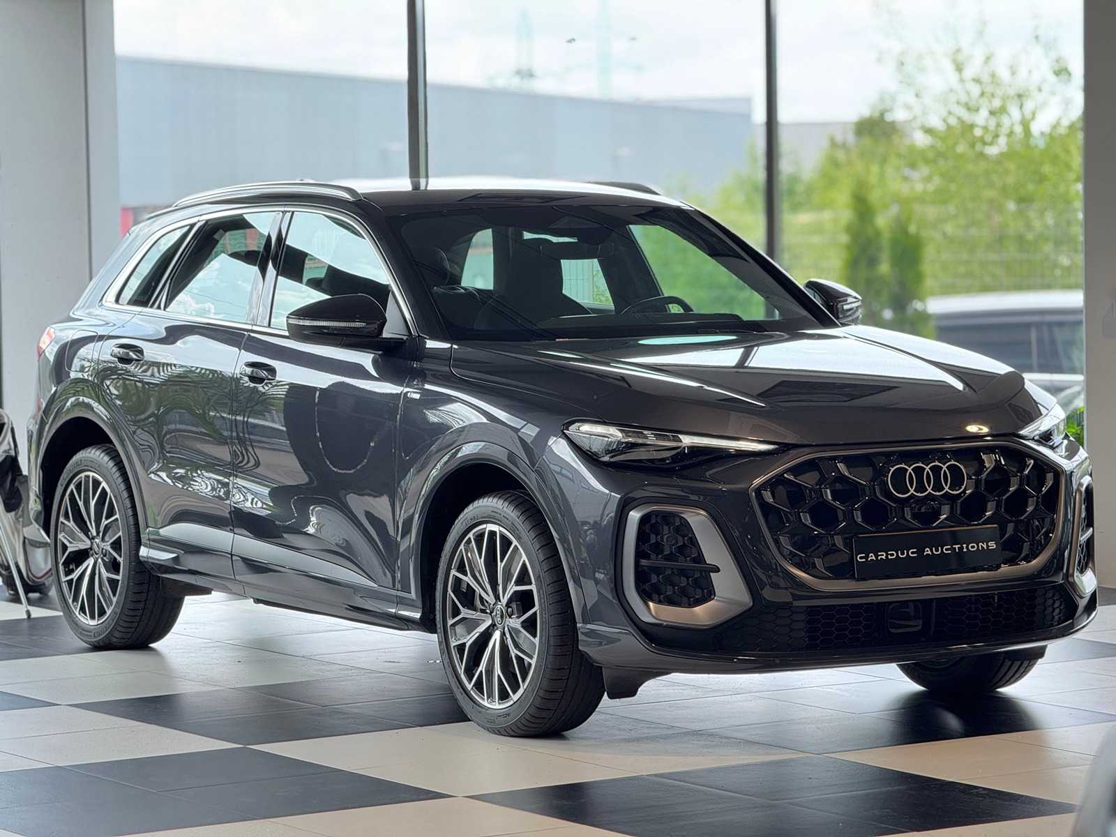 Audi Q5 TDI 204 S-line Edition – 2025