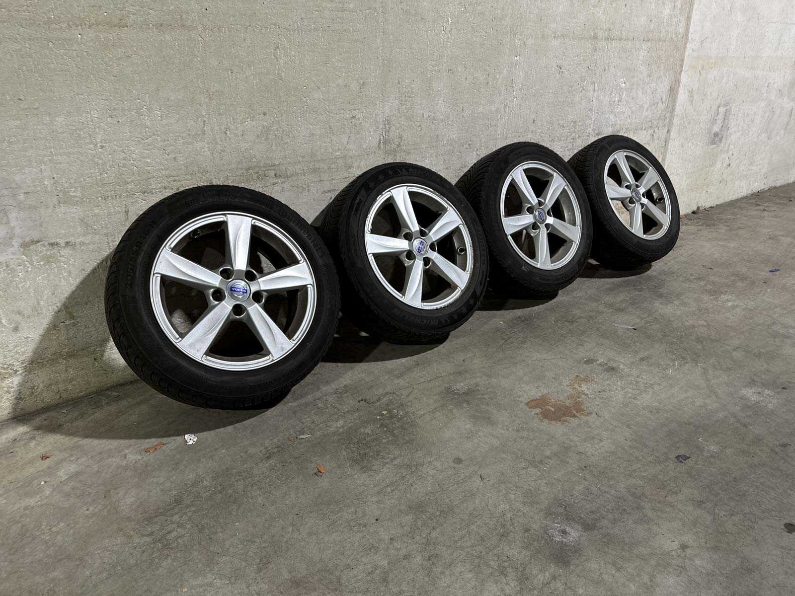 Volvo V40 2.0 D3 Summum 148pk 2012, L-445-XL