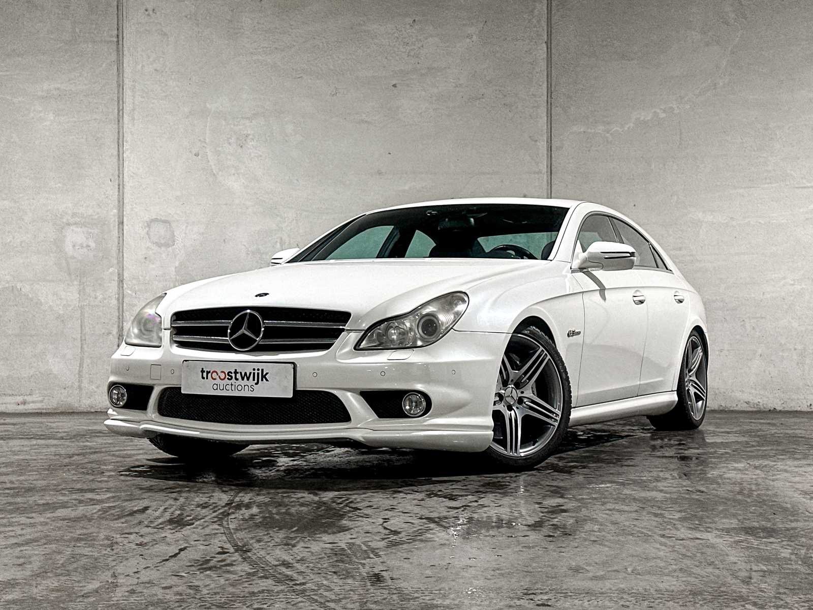Mercedes-Benz CLS63 AMG 6.3 V8 507hp 2009 CLS-class, K-500-BL Youngtimer
