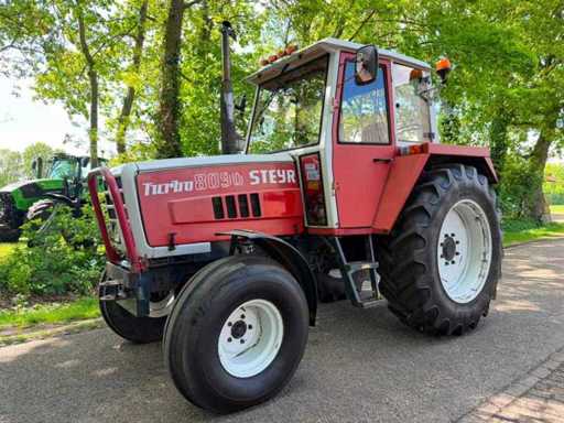 1985 Steyr 8090 Turbo Tweewielaangedreven landbouwtractor