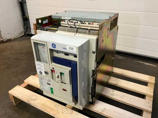 GE MN31W16 wyłącznik powietrzny 1600 A