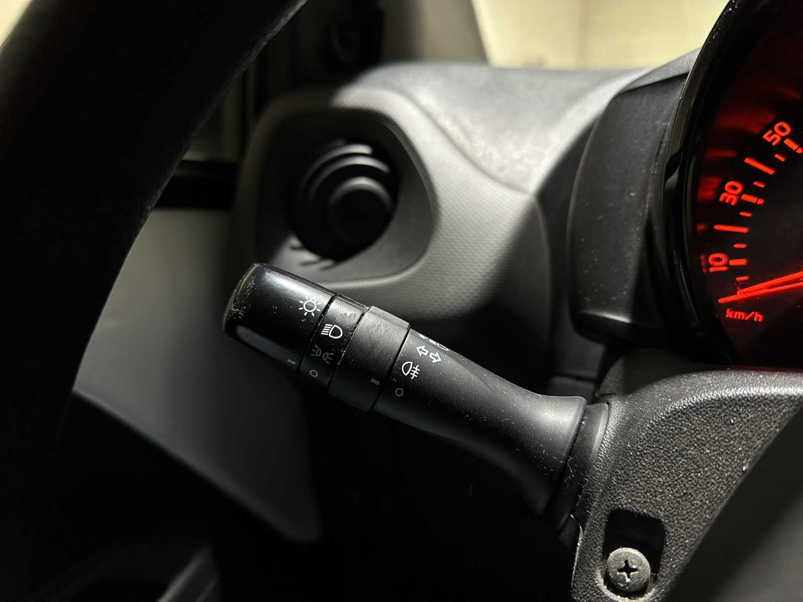 Peugeot 108 1.0 e-VTi Active 71pk 2021 (Origineel-NL + 1e eigenaar), N-570-KN 