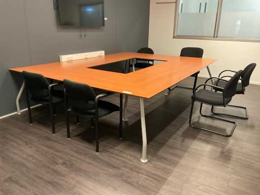 Table de conférence