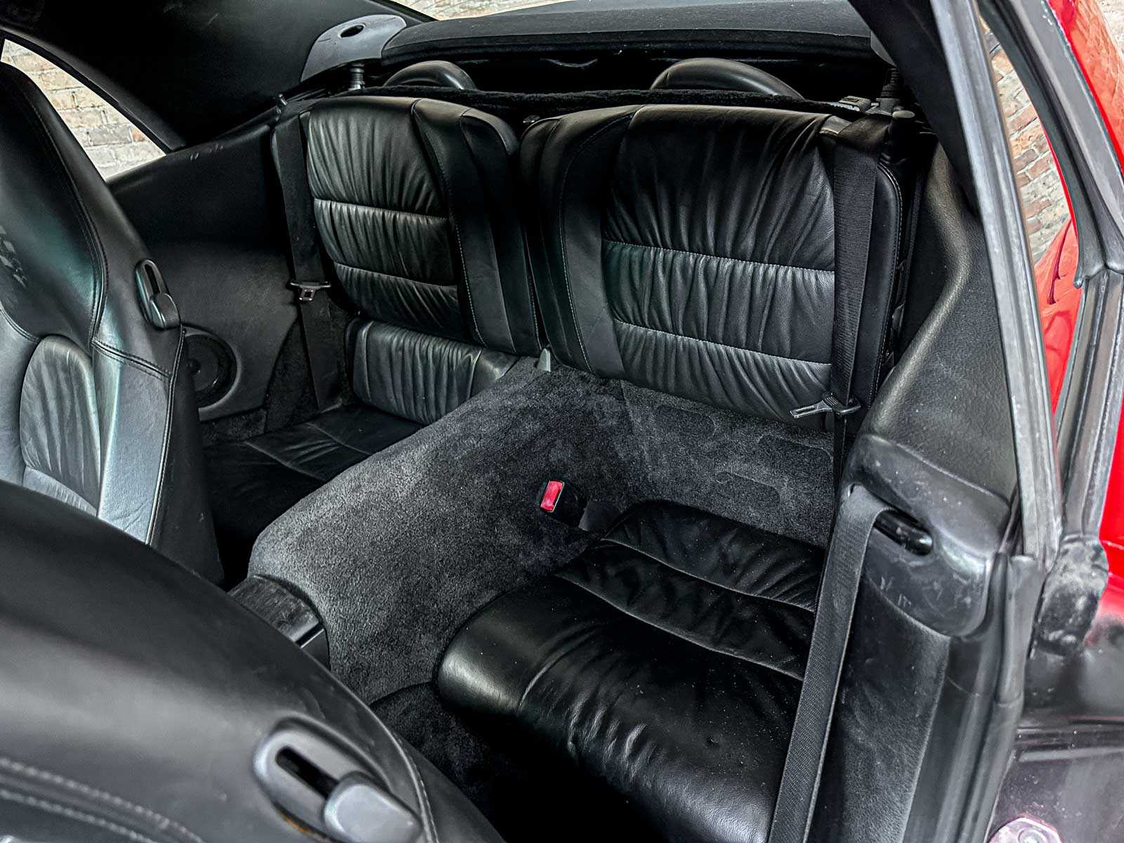 Porsche 911 Cabriolet Carrera 3.4 996 (Hardtop) 300pk 2001 Youngtimer