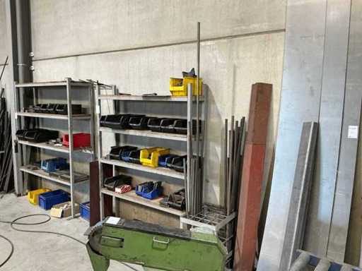 Partij metalen halffabrikaten