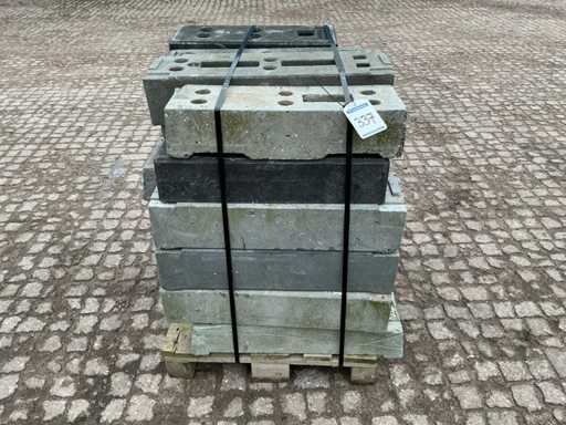 Batch of plastic construction fence feet