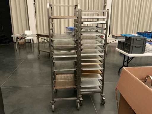 Shelf trolley (2x)