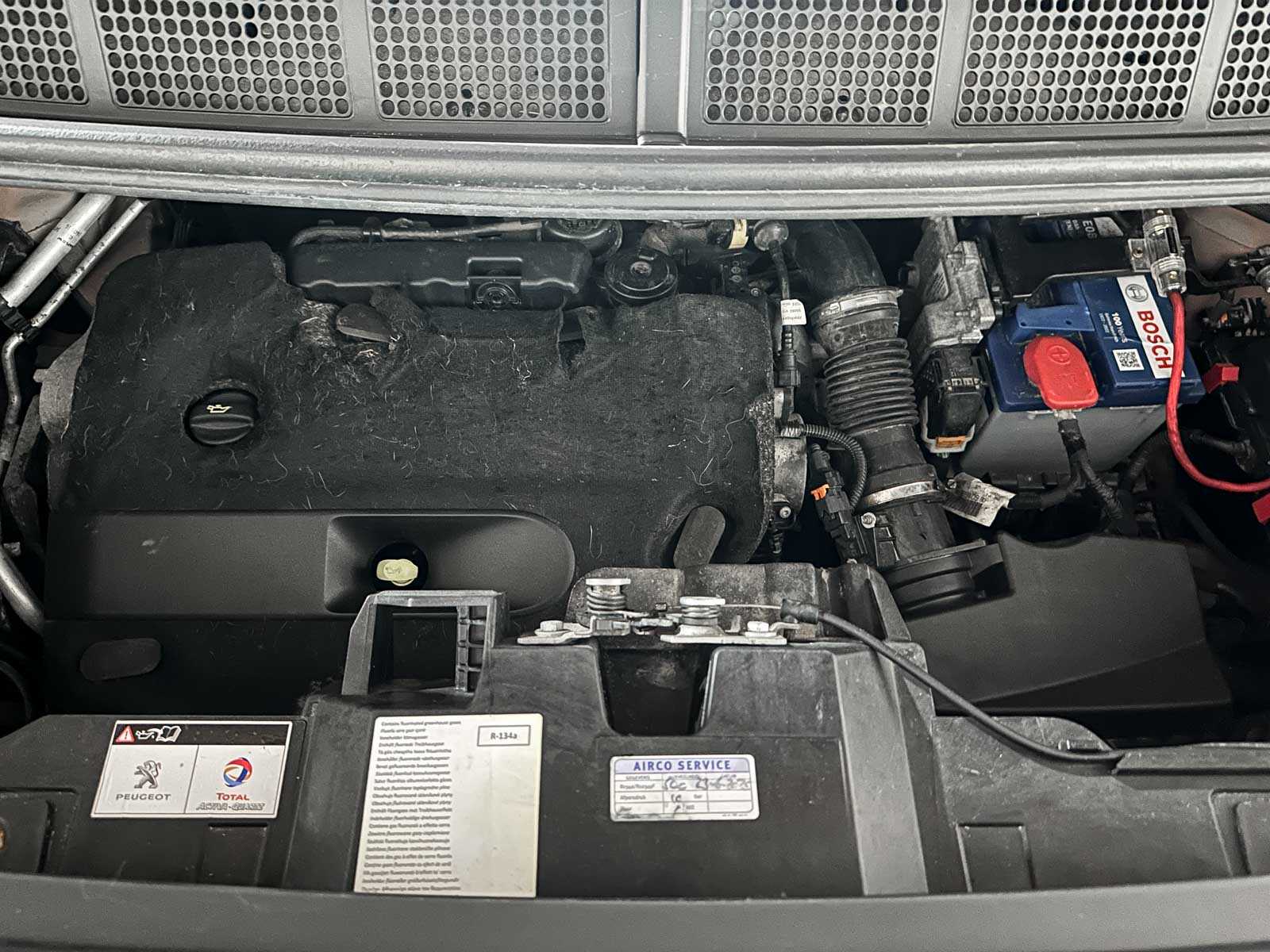 Peugeot Expert 231L 2.0 BlueHDI 120 Premium 122pk 2017 Bedrijfswagen, VRX-99-N