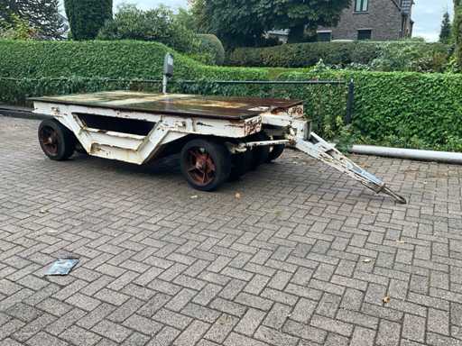 Buiscar. Apeldoorn. 40 Manipularea altor materiale