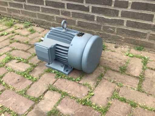 Silnik elektryczny Rieter LA112M/4TG