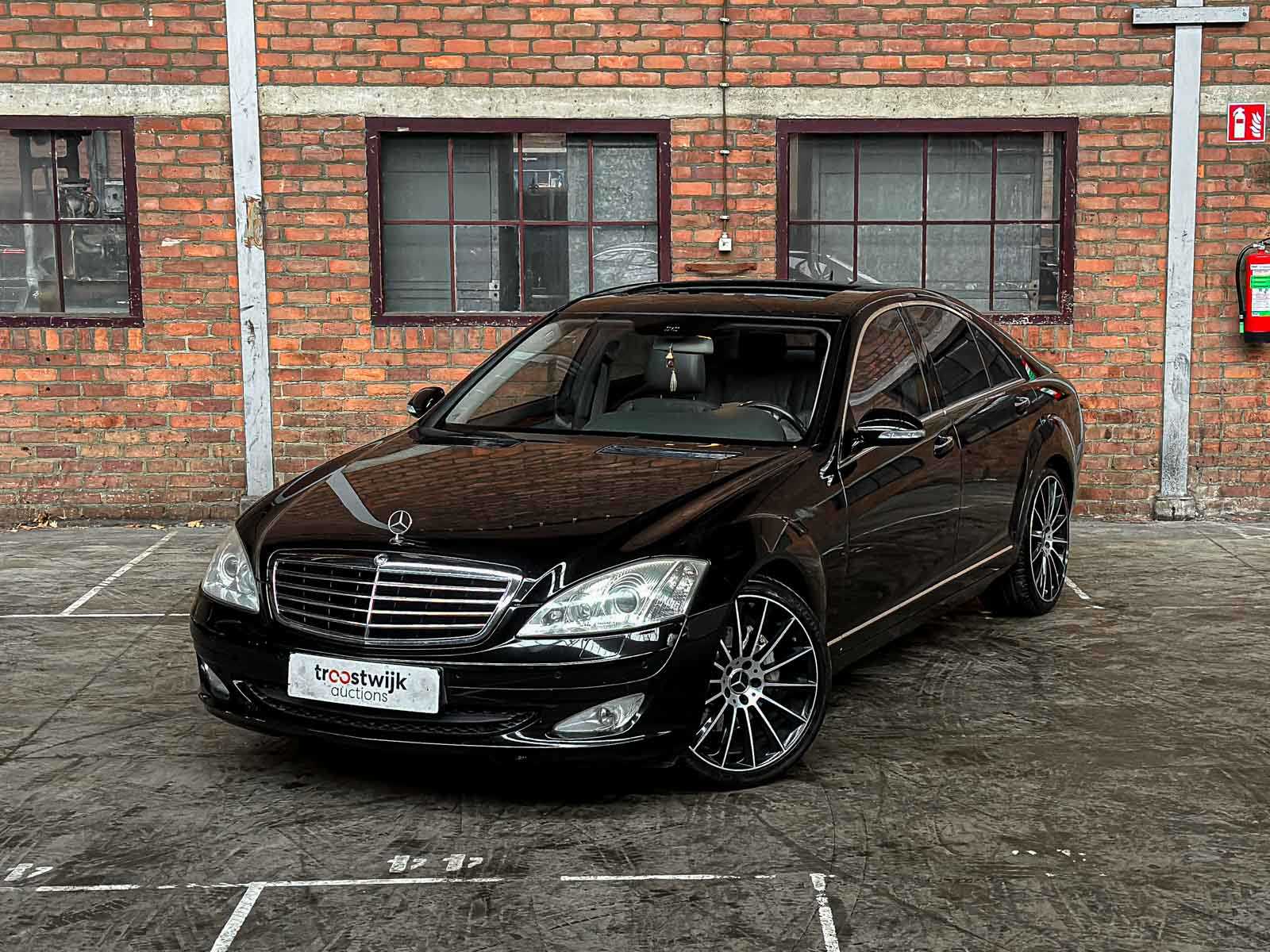 Mercedes-Benz S350 Prestige 3.5 V6 272pk 2005 S-Klasse, 21-SX-ZG Youngtimer