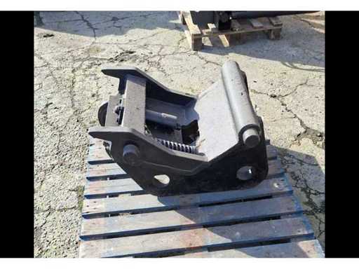 Attelage rapide hydraulique compatible Hitachi 
