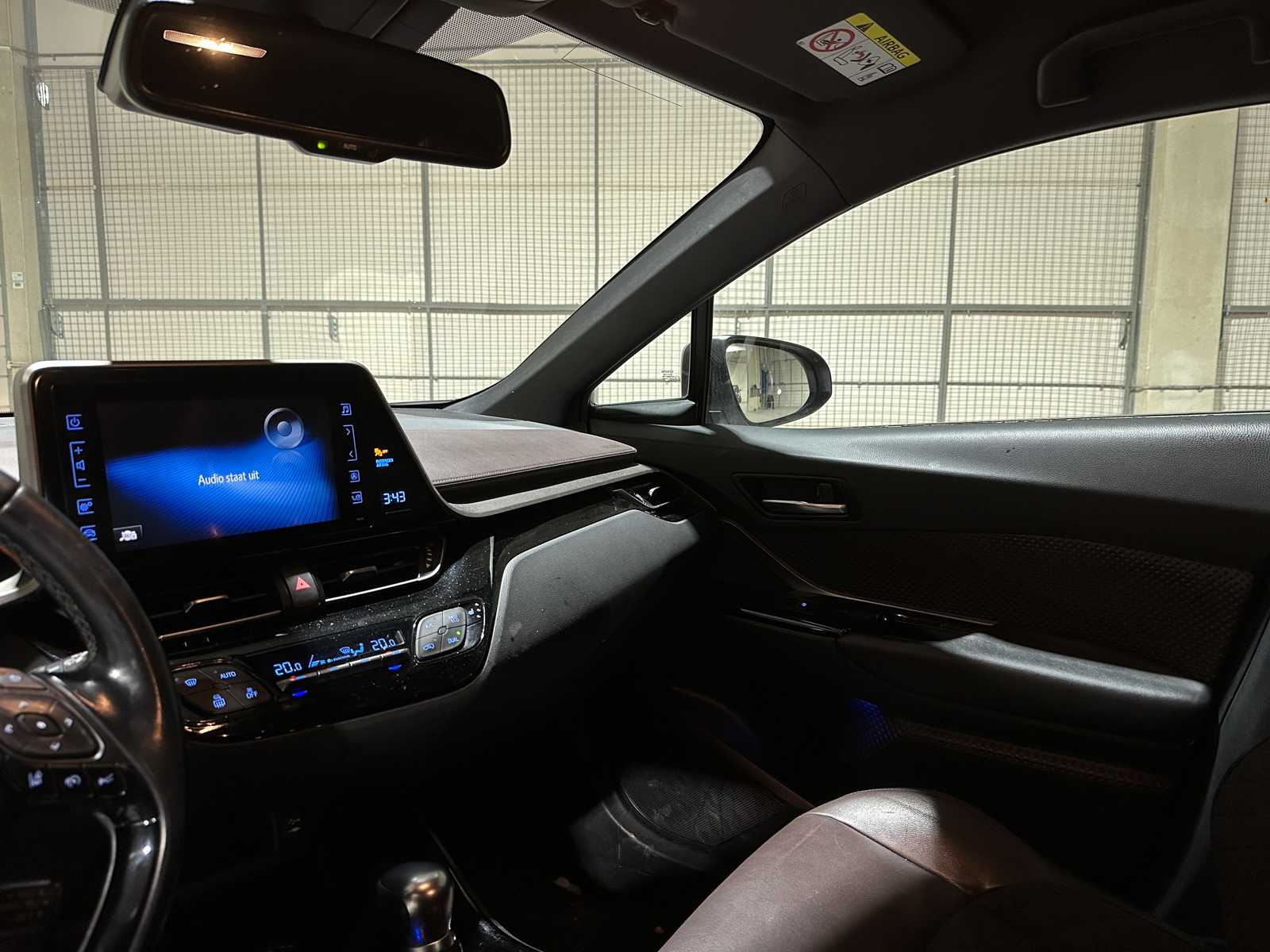 Toyota C-HR 1.8 Hybrid Executive 98PK 2017, PG-762-K