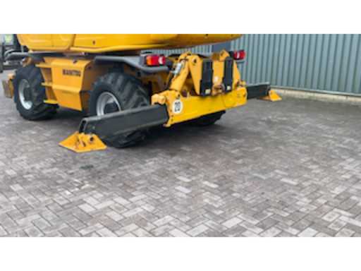 5757da44-fbe5-4f97-b19f-f909d34925b7.mp4