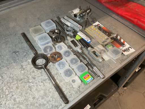 Different threading tools