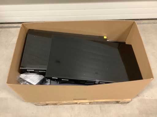 Monitory palet – 9 elementów – TCL i Hisense