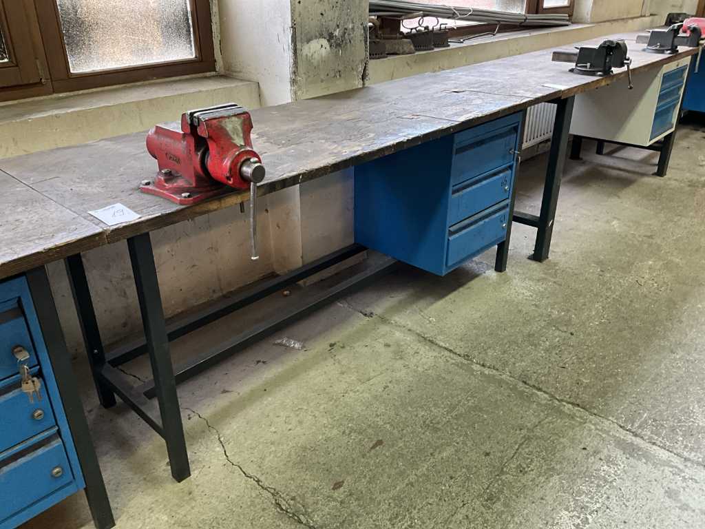 working table