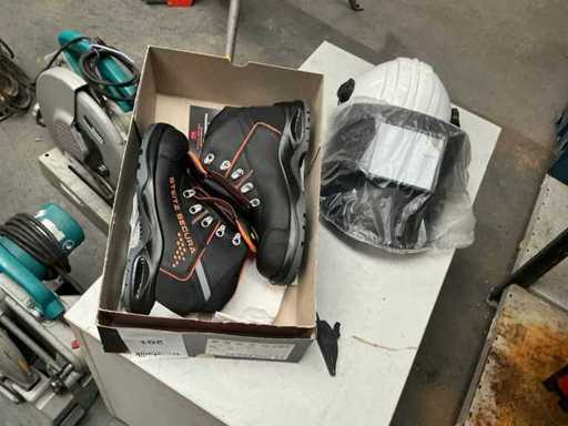 Chaussures de sécurité et casque de soudure