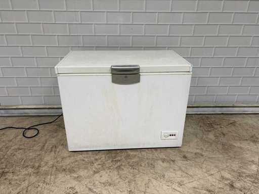 Beko - Chest freezer