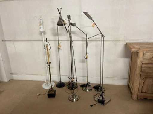 Verschiedene Stehlampen (8x)