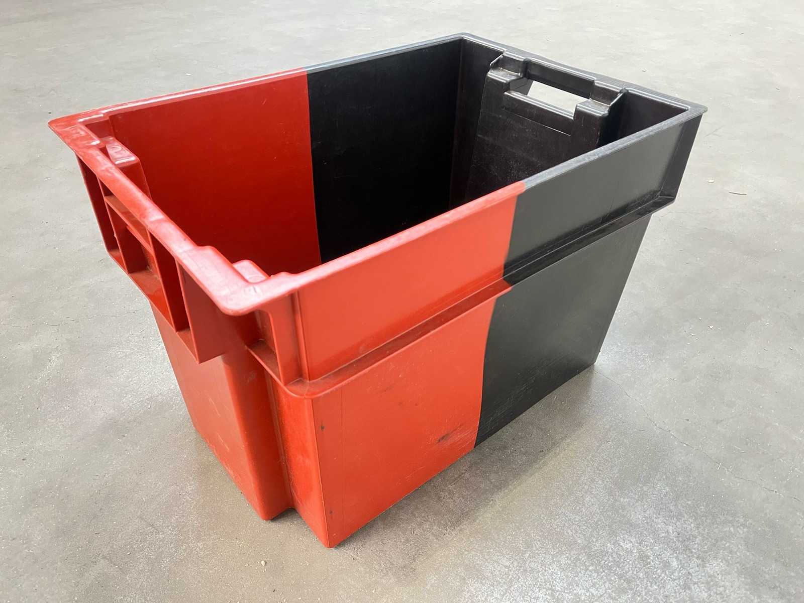 Magazine crate 600 x 400 x 400 mm (88x)