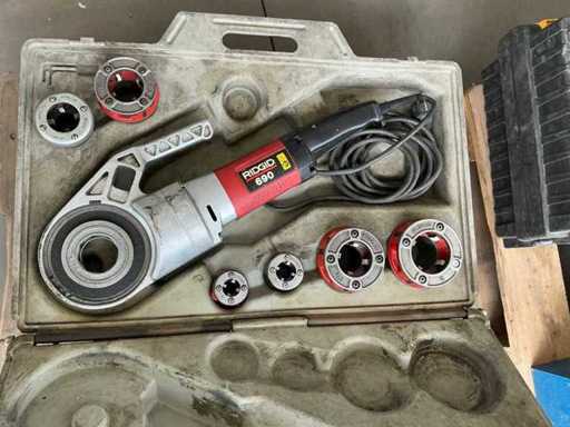 Ridgid 690 Draadsnijmachine