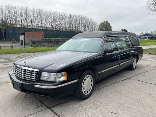 2000 Cadillac hearse