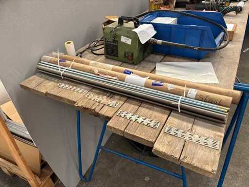 Serie de tije filetate